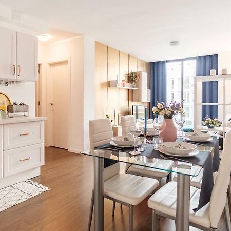لا لاغونا Stylish And Chic City Center Apartment With Wifi الغرفة الصورة