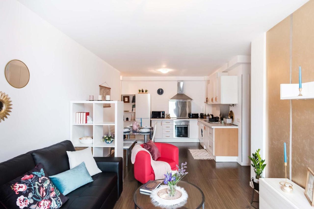 لا لاغونا Stylish And Chic City Center Apartment With Wifi المظهر الخارجي الصورة
